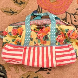 *MATILDA JANE* Duffle Bag 💐